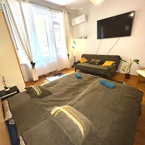 Bonifac Apartman , Budapest Ungheria