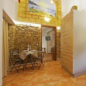  Holiday home Antica Cefalu' Italy