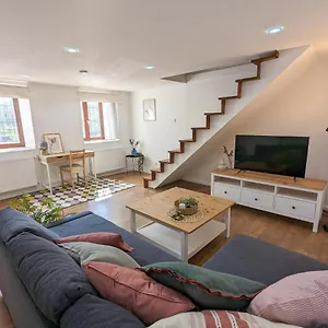 Stylish 2-bedroom In , Budapest Ungheria