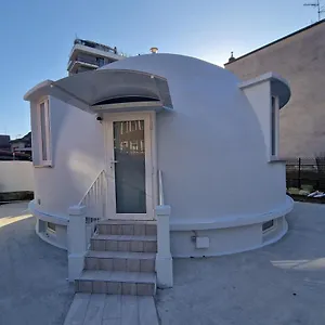  Villa The Igloo